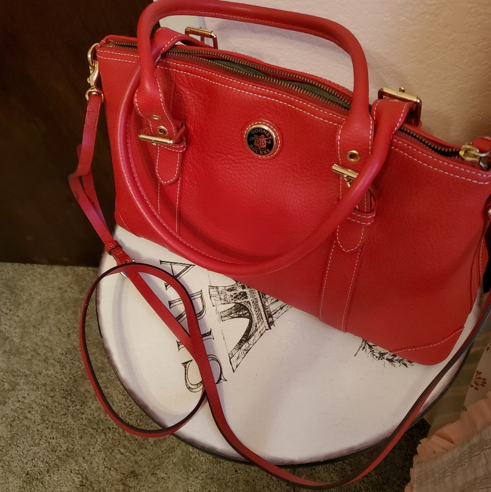 Dooney & Bourke Large Satchel
